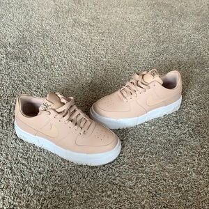 Nike Airforce 1 Pixels